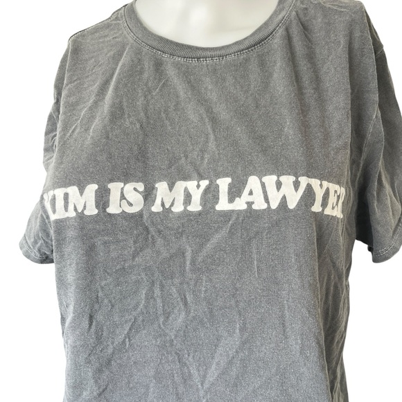 Talentless Kim Is My Lawyer Short Sleeve T-shirt Gray Cotton Womens - Picture 5 of 9
